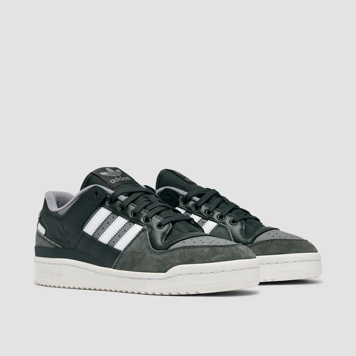 adidas Forum 84 Low ADV Shoes - Carbon/Crystal White/Grey Three - Image 2