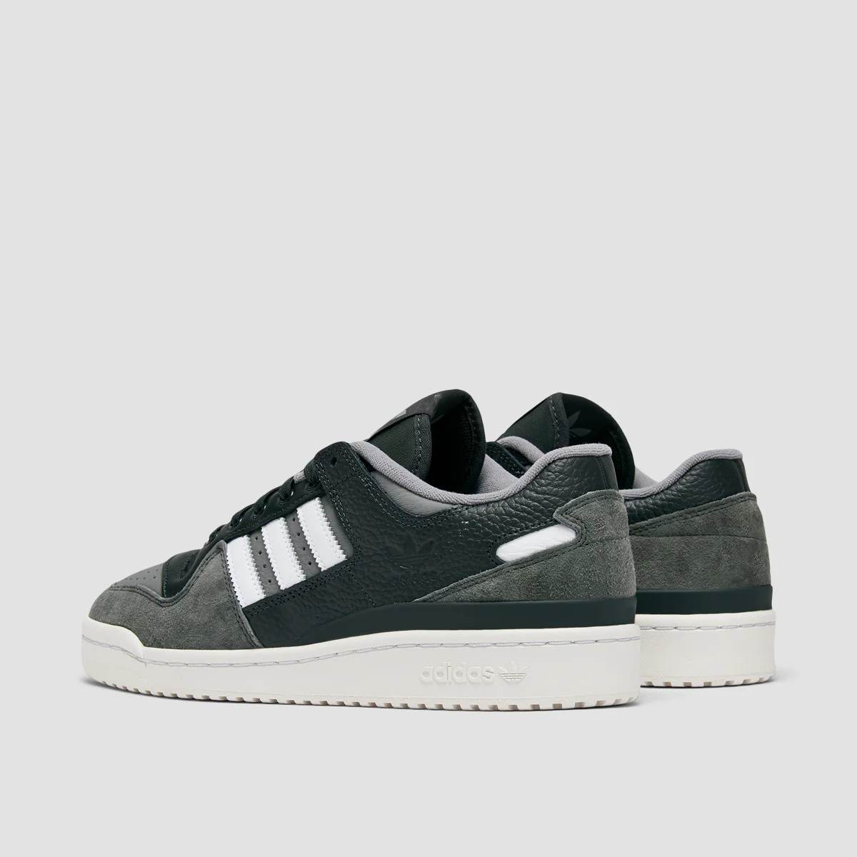 adidas Forum 84 Low ADV Shoes - Carbon/Crystal White/Grey Three - Image 3