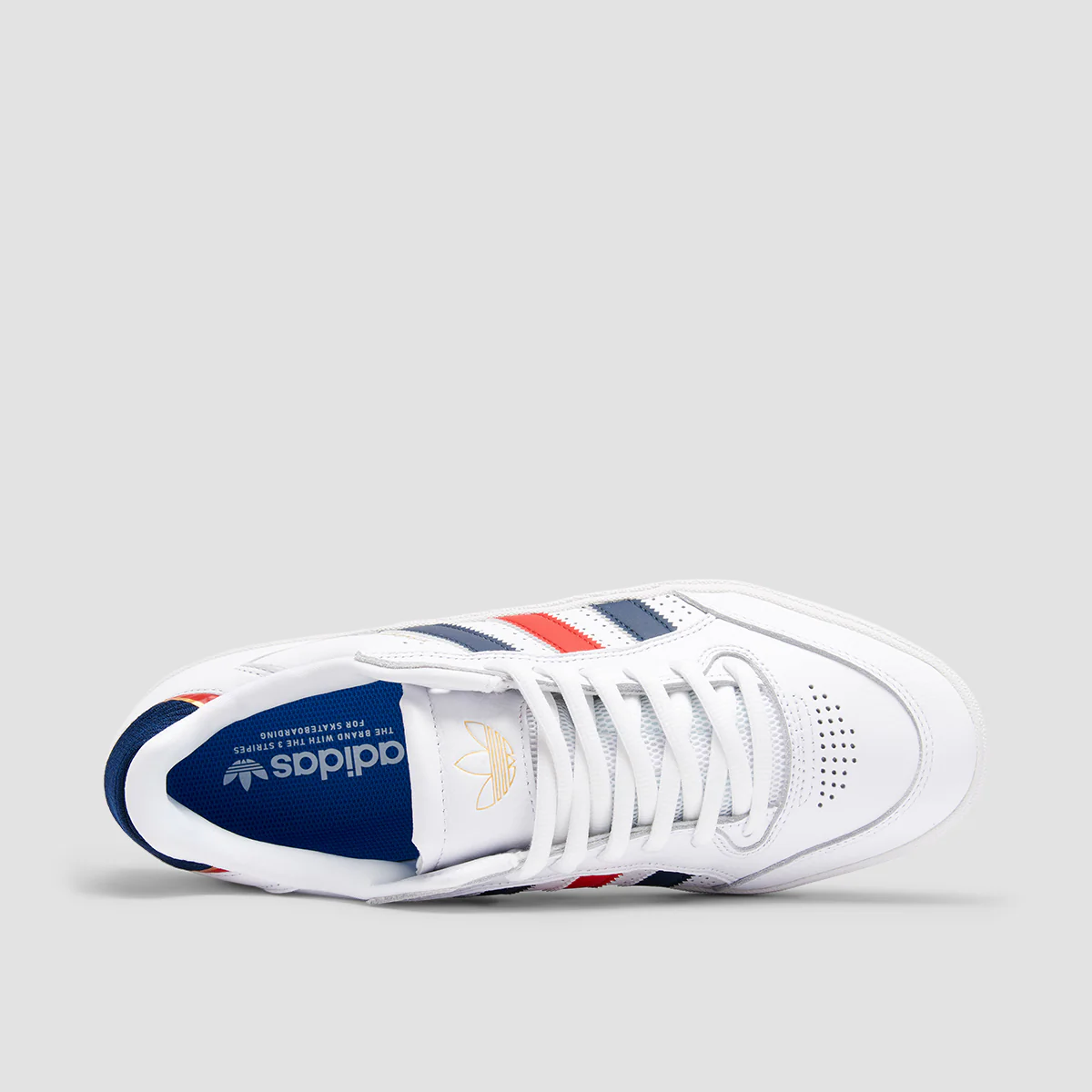 adidas Tyshawn Low Shoes - Ftwr White/Better Scarlet/Gold Met - Image 4