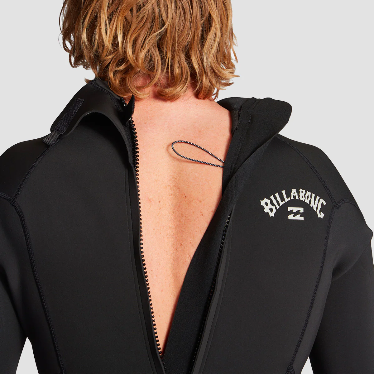 Billabong Absolute 2/2mm Back Zip Short Sleeve Wetsuit Black - Image 3