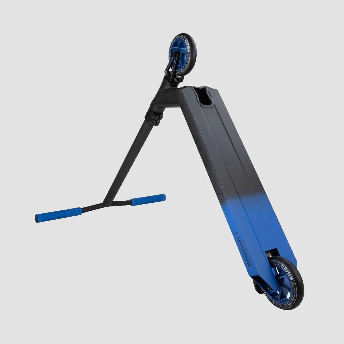 Blazer Pro Enigma 2 520mm Complete Scooter Black/Blue - Image 4