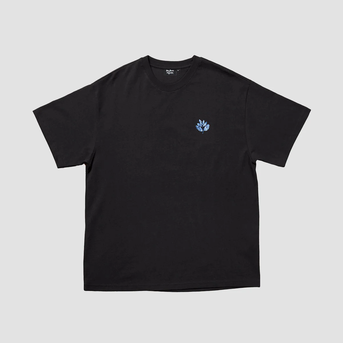 Blue Flowers x Magenta T-Shirt Black - Image 2