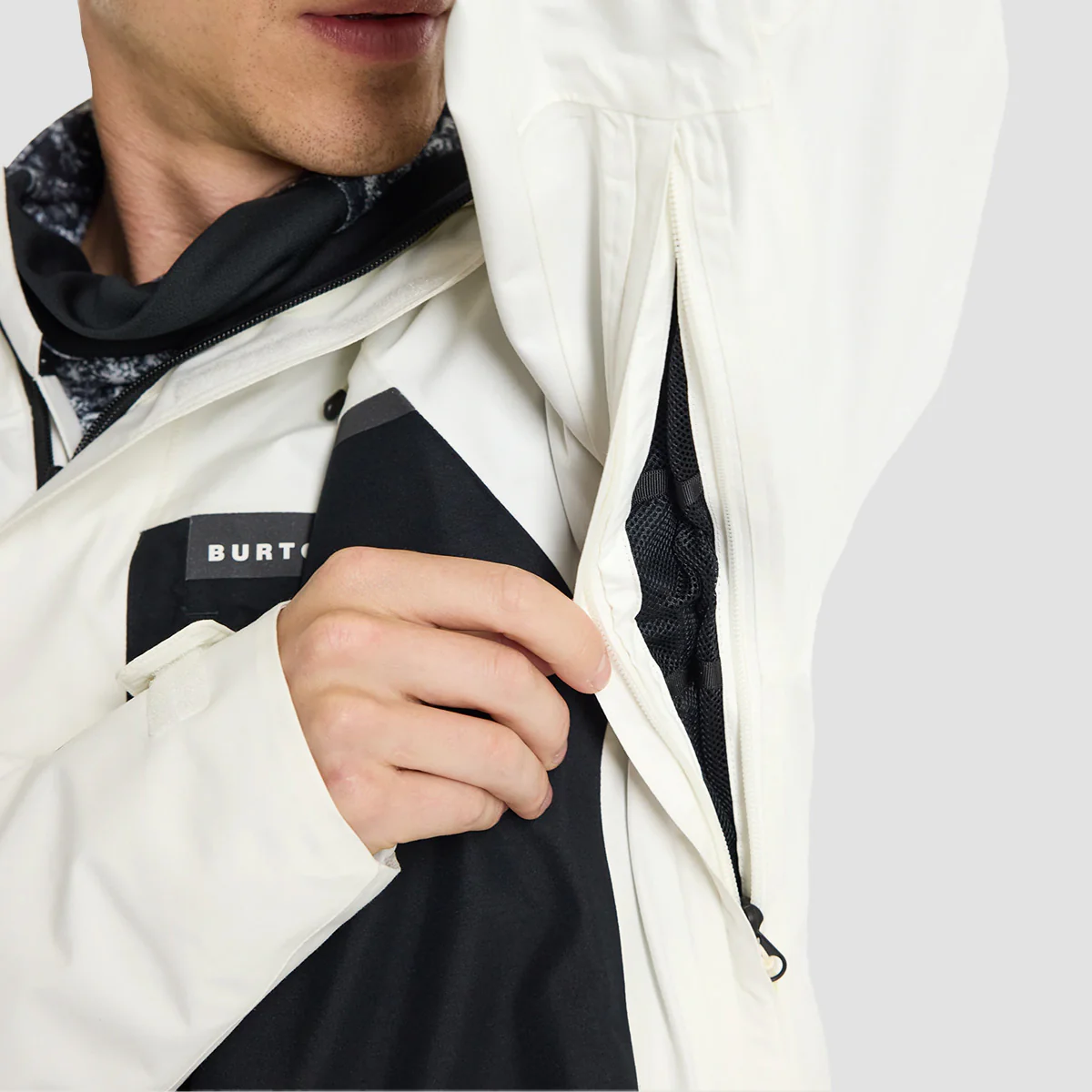 Burton Powline Gore-Tex 2L Snow Jacket Stout White/True Black - Image 3