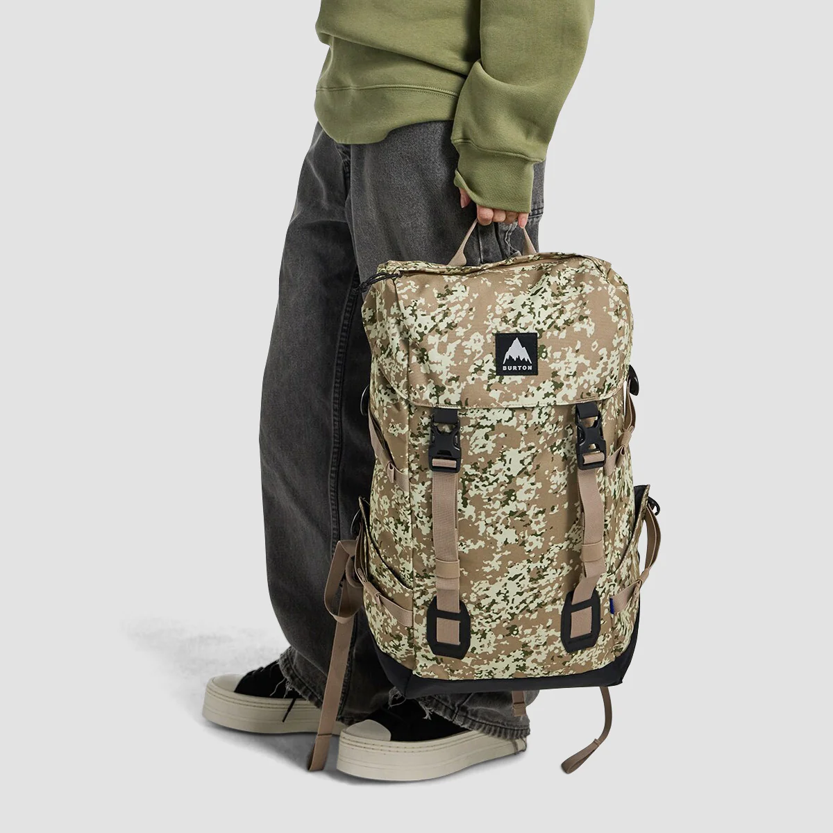 Burton Tinder 2.0 30L Backpack Snowfall Camo - Image 3