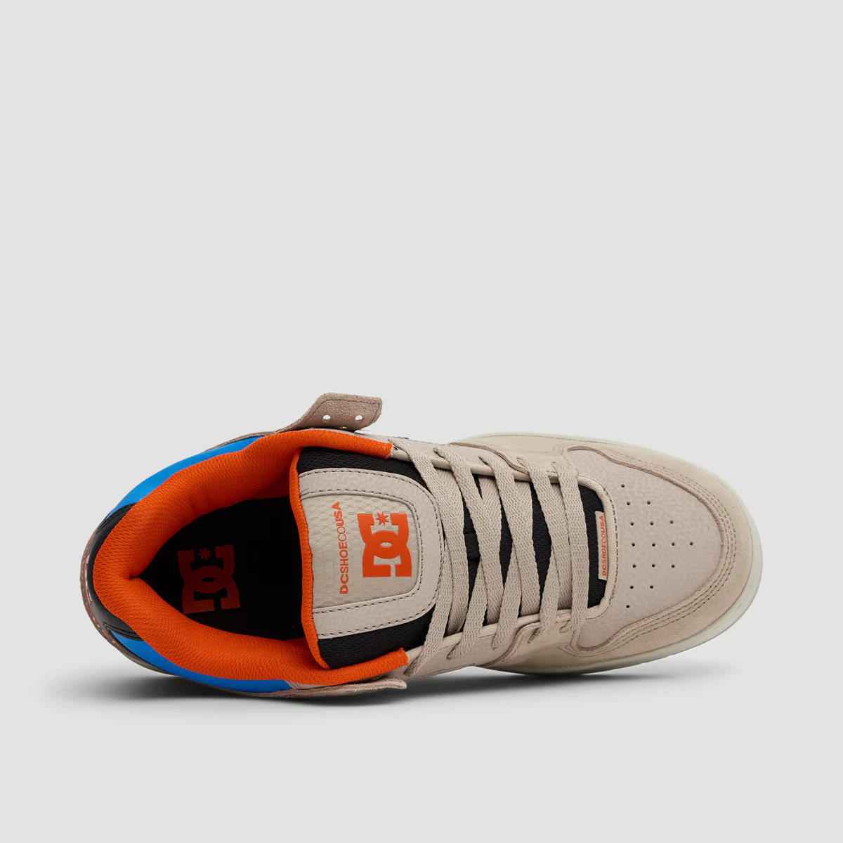 DC Manteca SE Shoes - Light Camel - Image 4