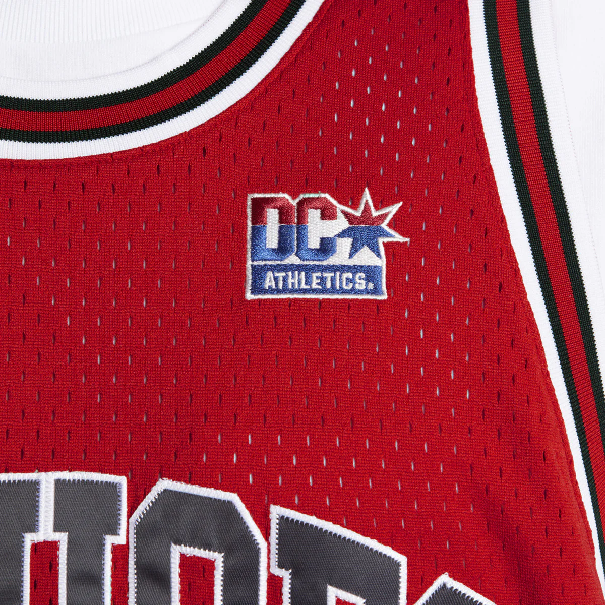 DC Shy Town Jersey Vest Racing Red - Image 2