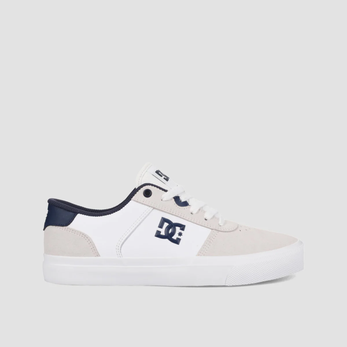 DC Teknic Shoes - White/Navy