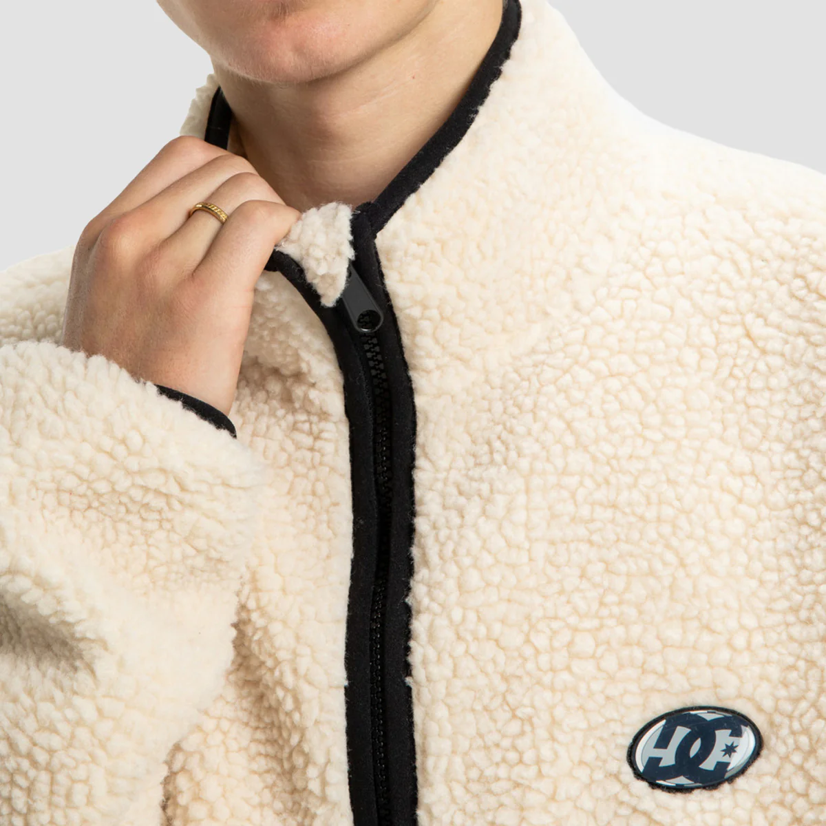 DC Vault Zip Fleece Oatmeal - Image 2