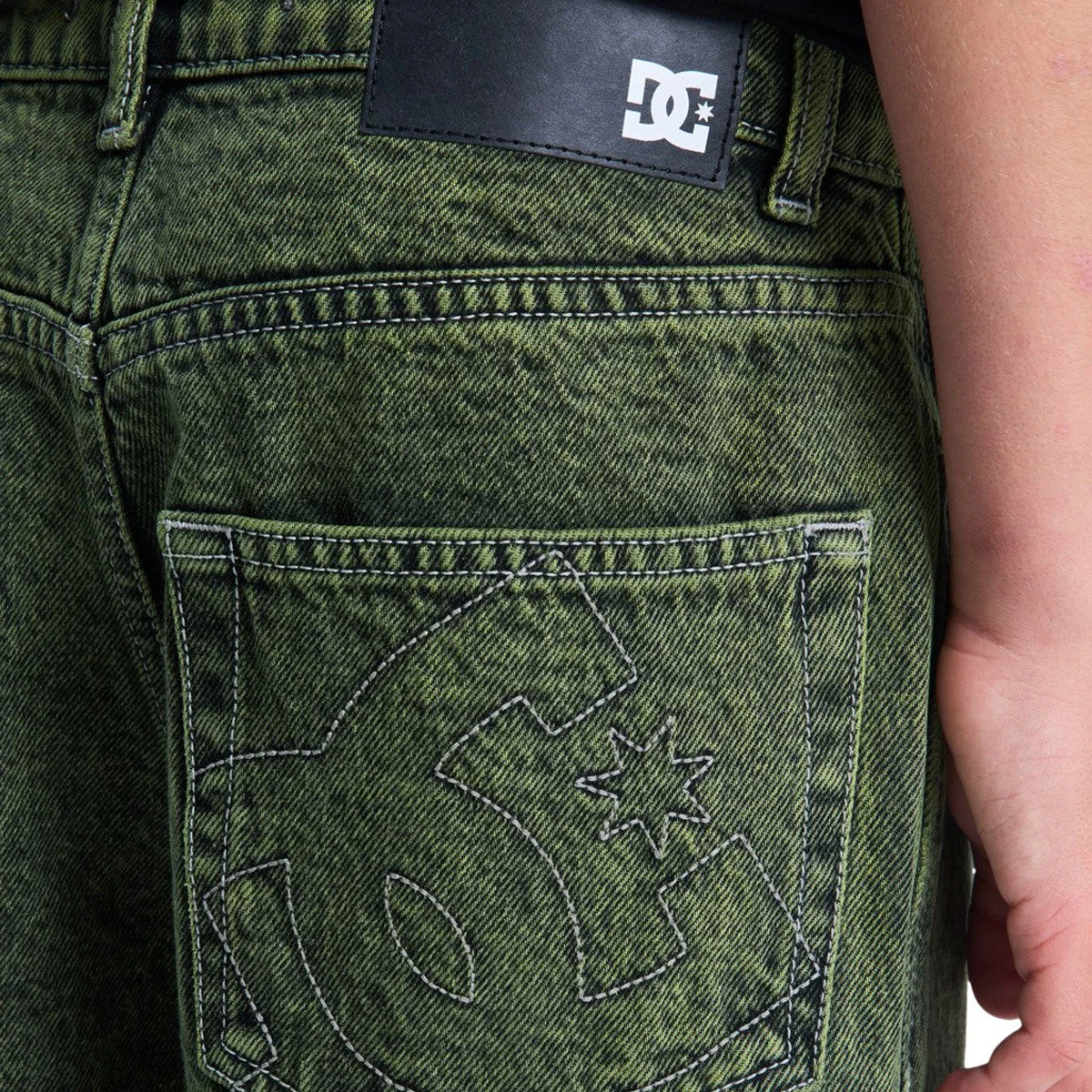 DC Worker Baggy Fit Jeans Bronze Green - Kids - Image 3