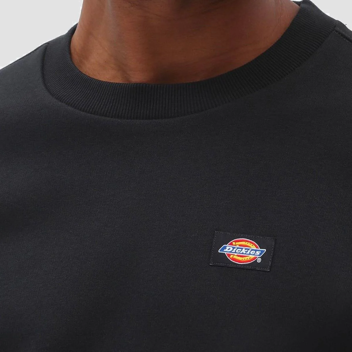 Dickies Oakport Crew Sweat Black - Image 2