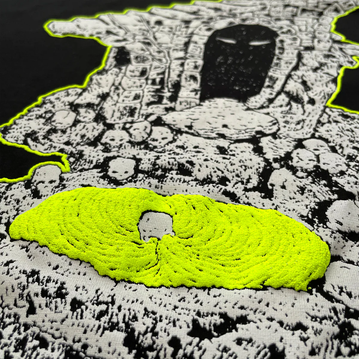 Dungeon Still Life Longsleeve T-Shirt Black/Green - Image 2