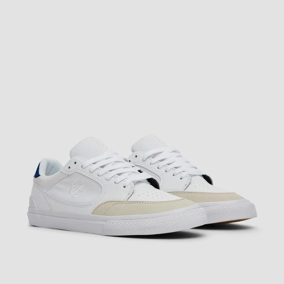 eS Caspian Shoes - White - Image 2