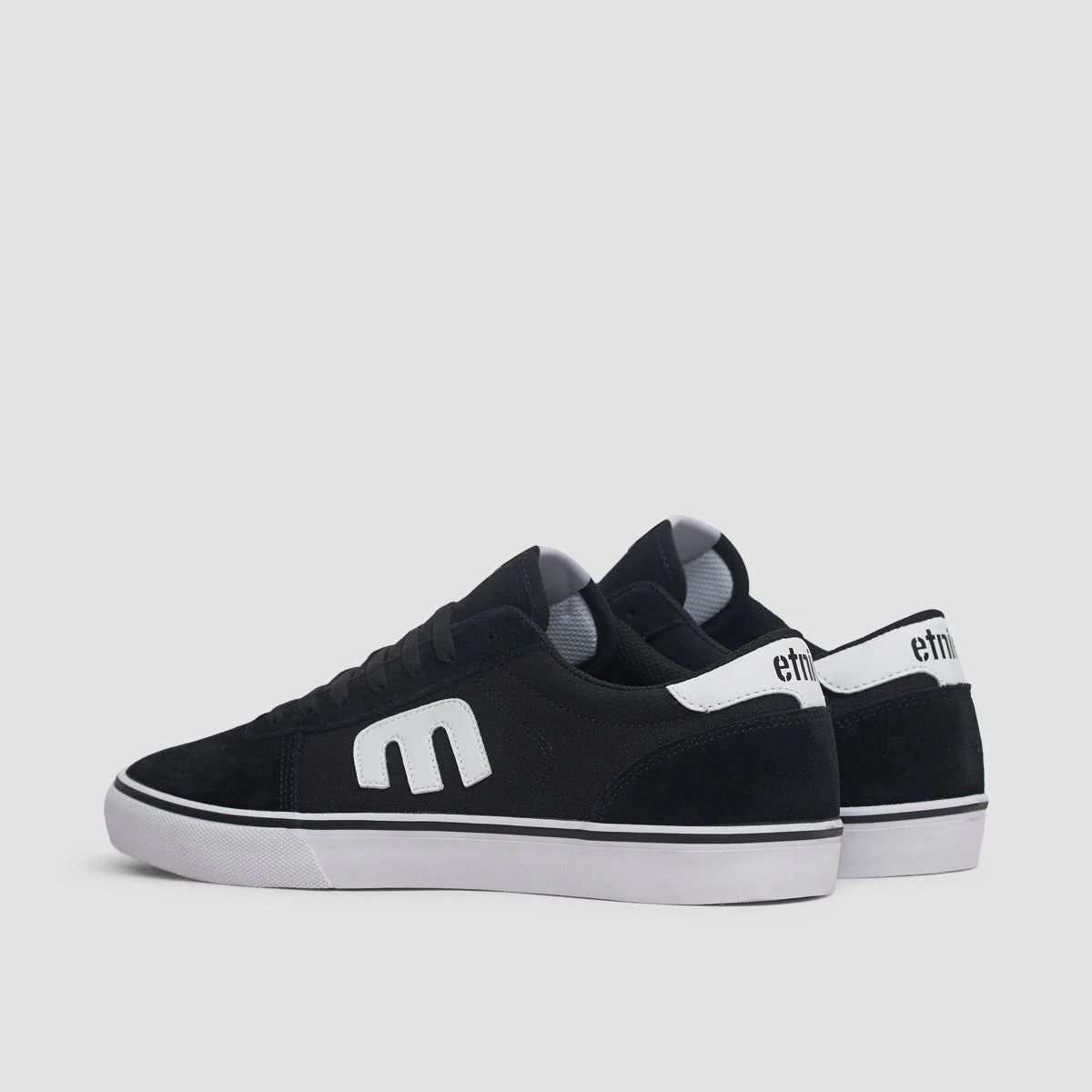 Etnies Calli Vulc Shoes - Black/White - Image 3