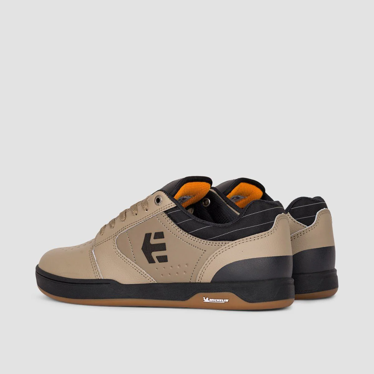 Etnies Camber Crank Shoes - Tan/Black - Image 3