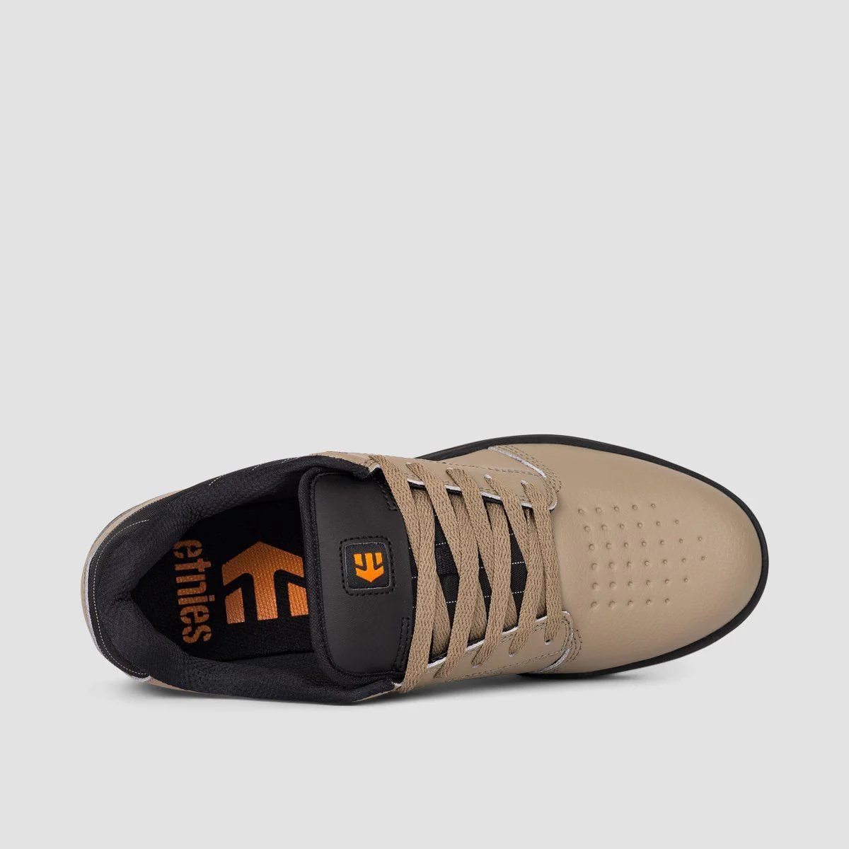 Etnies Camber Crank Shoes - Tan/Black - Image 4