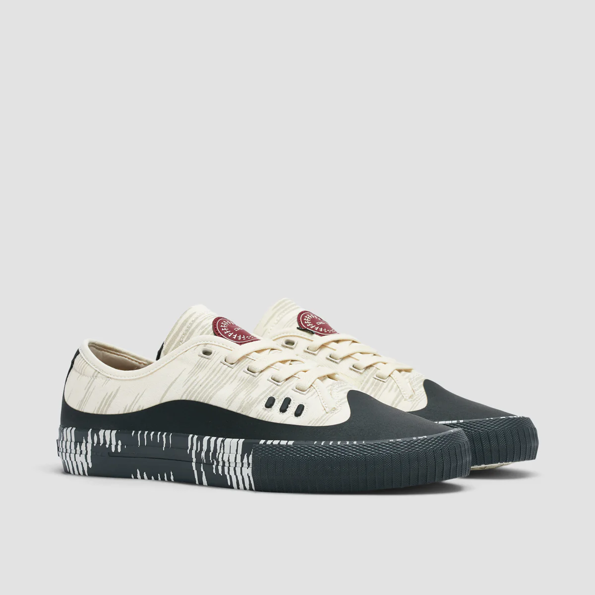 Globe Gillette Shoes - Cream/Graphite/Former - Image 2