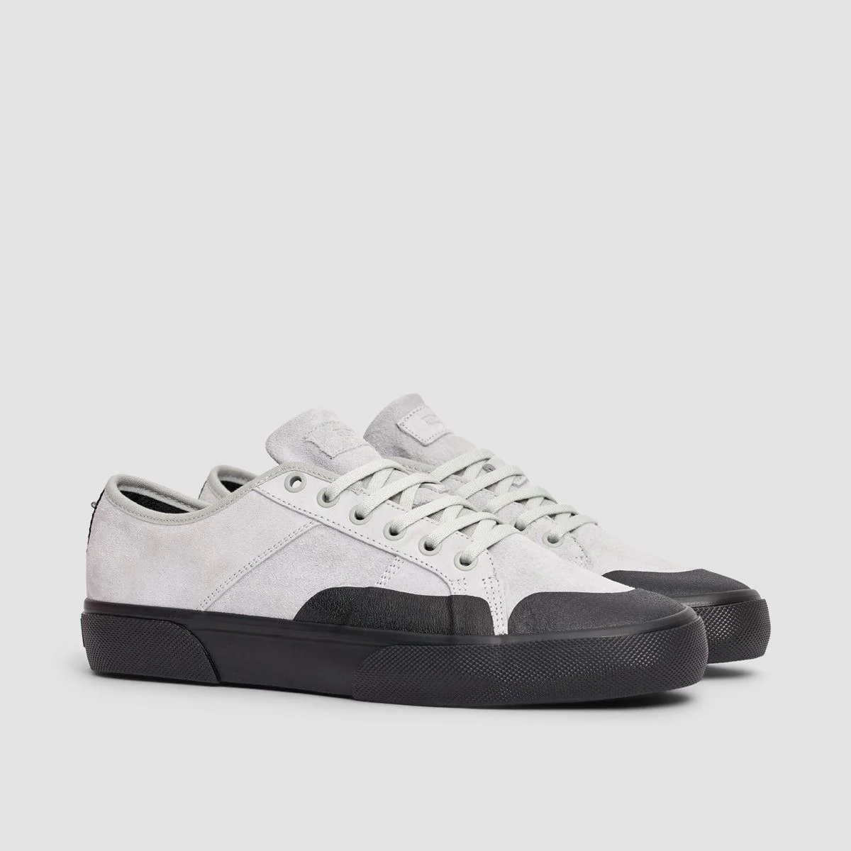 Globe Surplus Shoes - Undyed/Black - Kids - Image 2
