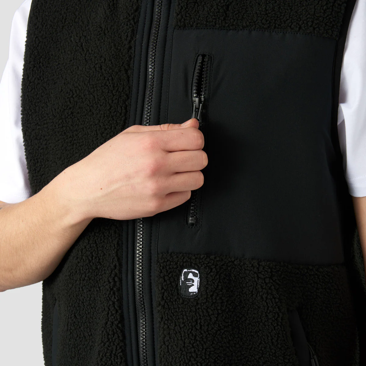 Heathen Coma Fleece Vest Jacket Black - Image 4
