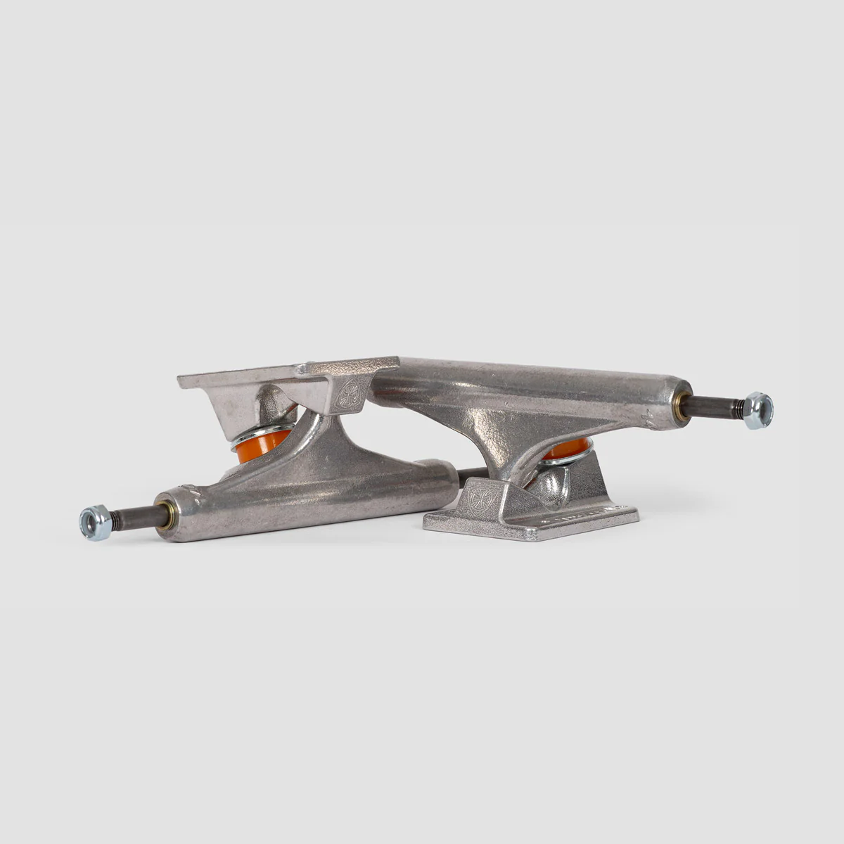 Independent 139 Mid Skateboard Trucks 1 Pair Polished - 8" - Image 4