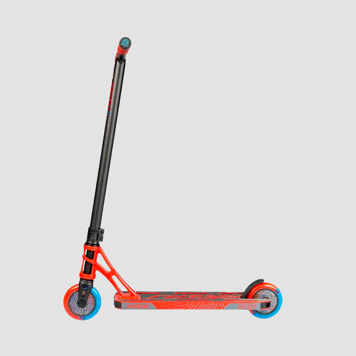 MGP MGX S1 Shredder 4.5" Scooter Red/Black - Image 2