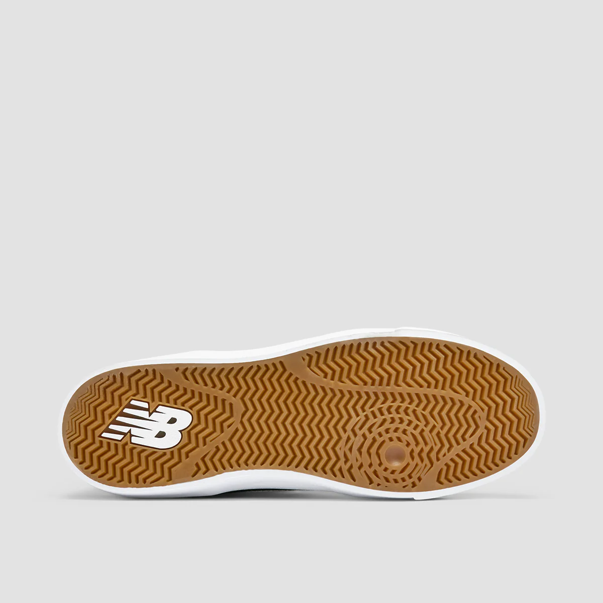 New Balance Numeric Franky Villani 417 Low Shoes - White/Black - Image 5