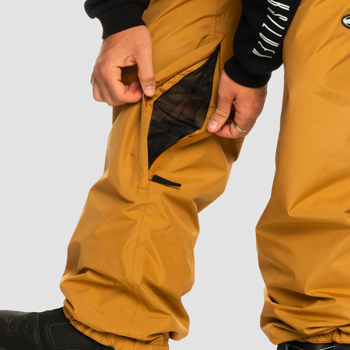 Quiksilver High Altitude Gore-Tex Snow Pants Bone Brown - Image 3