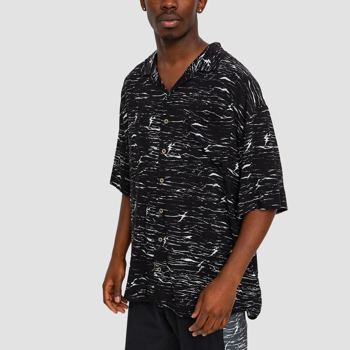 Quiksilver x Stranger Things Veinscose Short Sleeve Shirt Upside Down Static Black - Image 2
