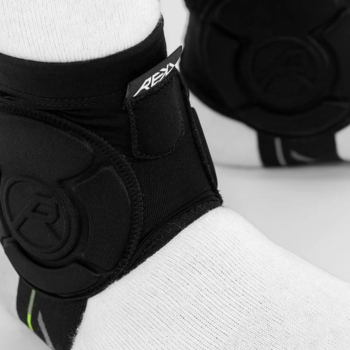 REKD Energy Covert Ankle Guards Black - Image 3