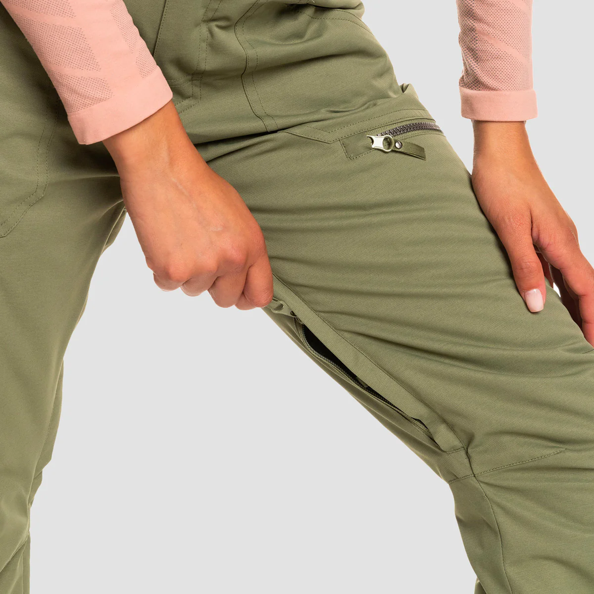 Roxy Nadia 10K Snow Pants Deep Lichen Green - Womens - Image 5