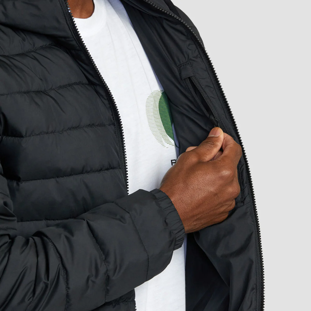 RVCA Packable Puffa Hood Jacket Black - Image 3