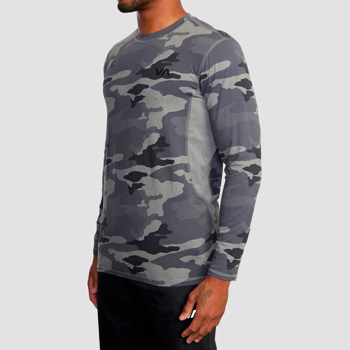 RVCA VA Sport Vent Longsleeve T-Shirt Camo - Image 2