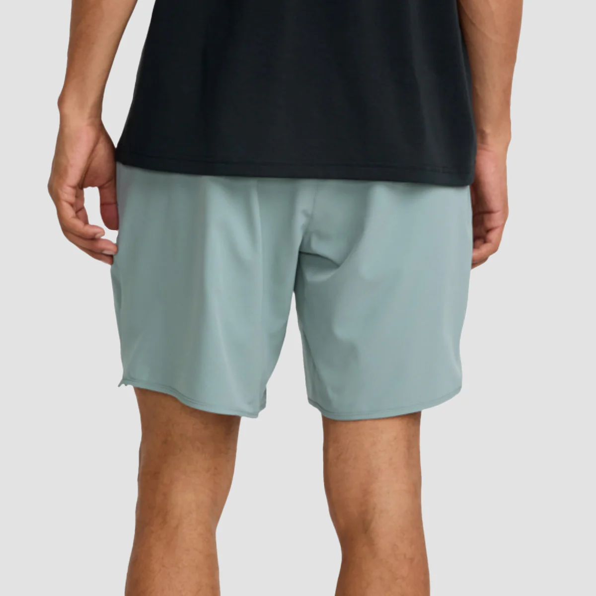 RVCA VA Sport Yogger Stretch 17" Performance Shorts Lead - Image 3