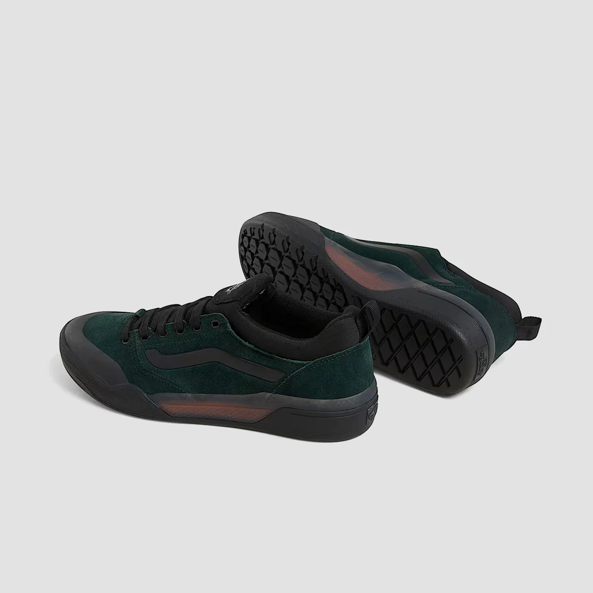 Vans BMX Peak Shoes - Black/Evergreen - Image 3