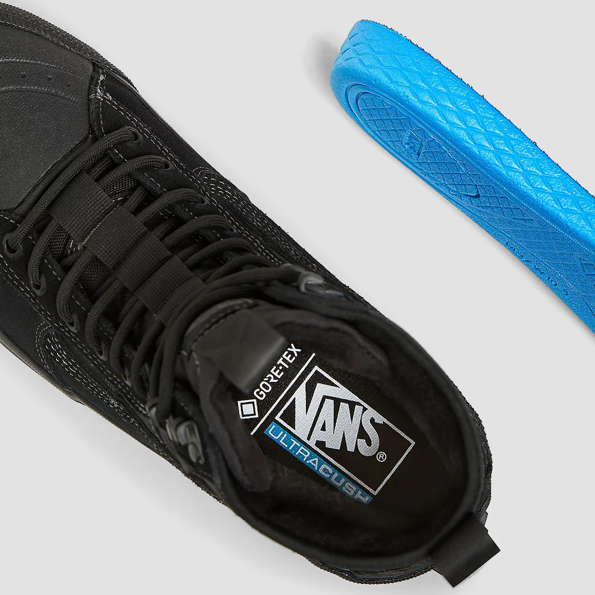 Vans MTE Sk8-Hi Gore-Tex High Top Shoes - Blackout - Image 3