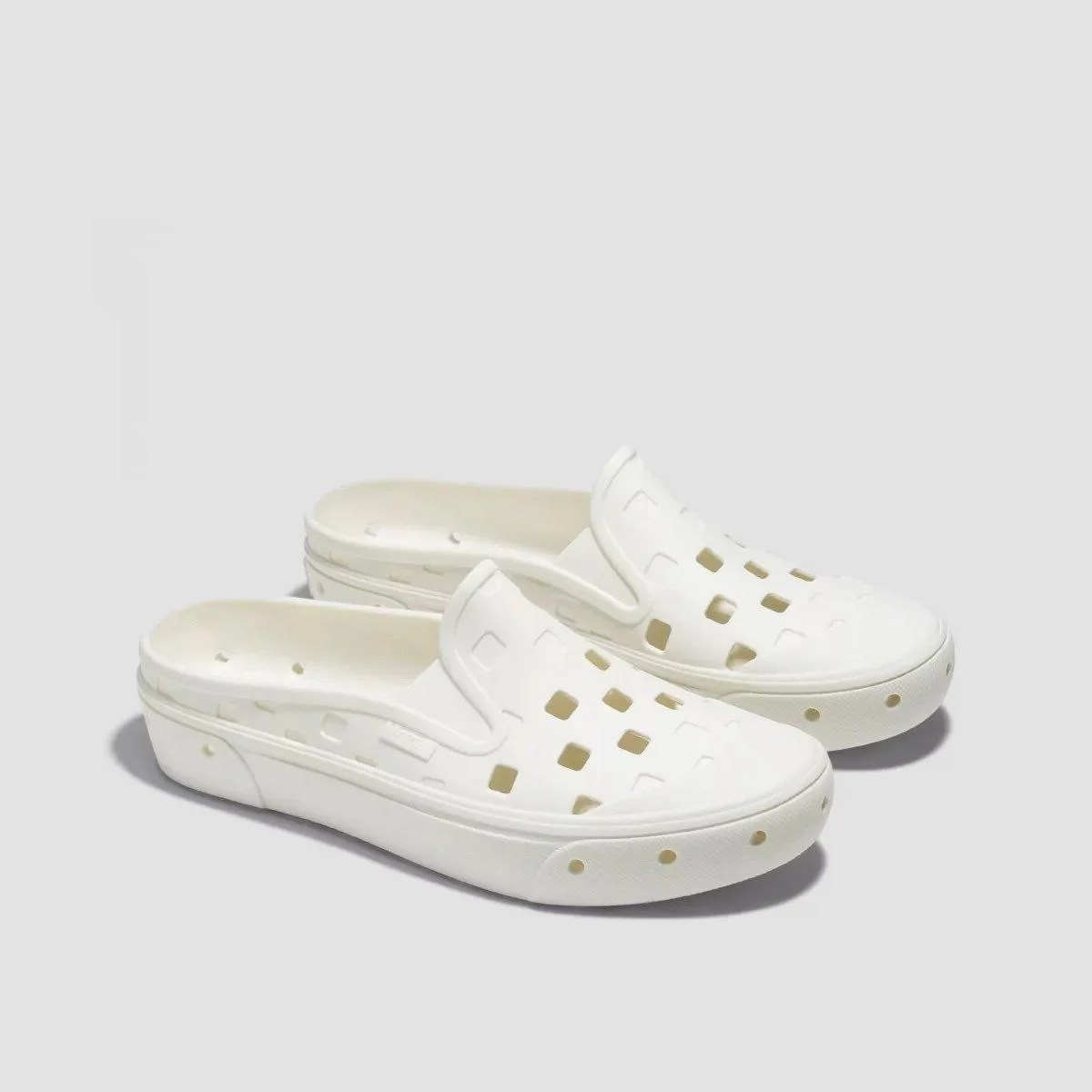 Vans MTE Slip-On Mule TRK Shoes - Marshmallow - Image 2