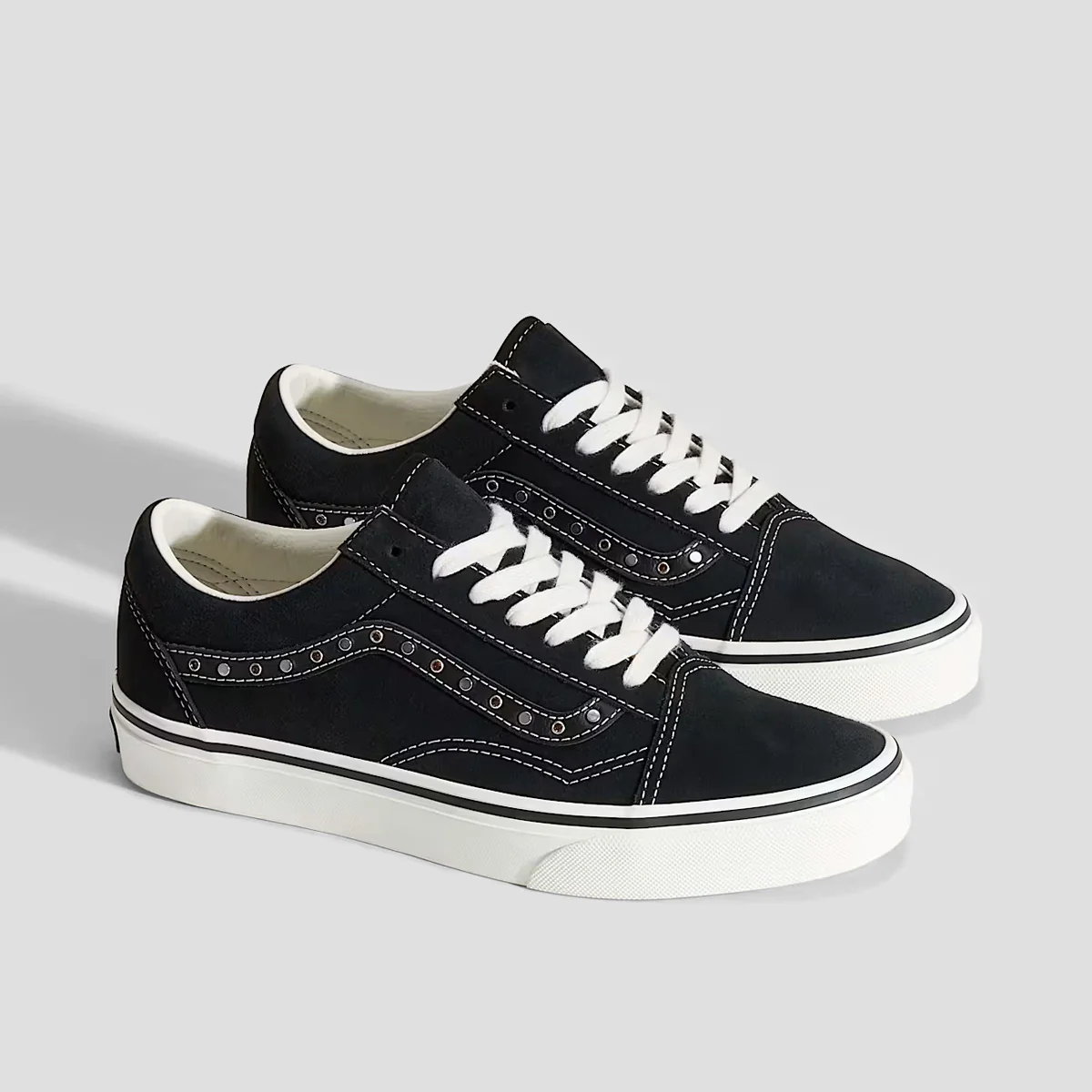 Vans Old Skool Shoes - Studs Black/Metallic - Image 2