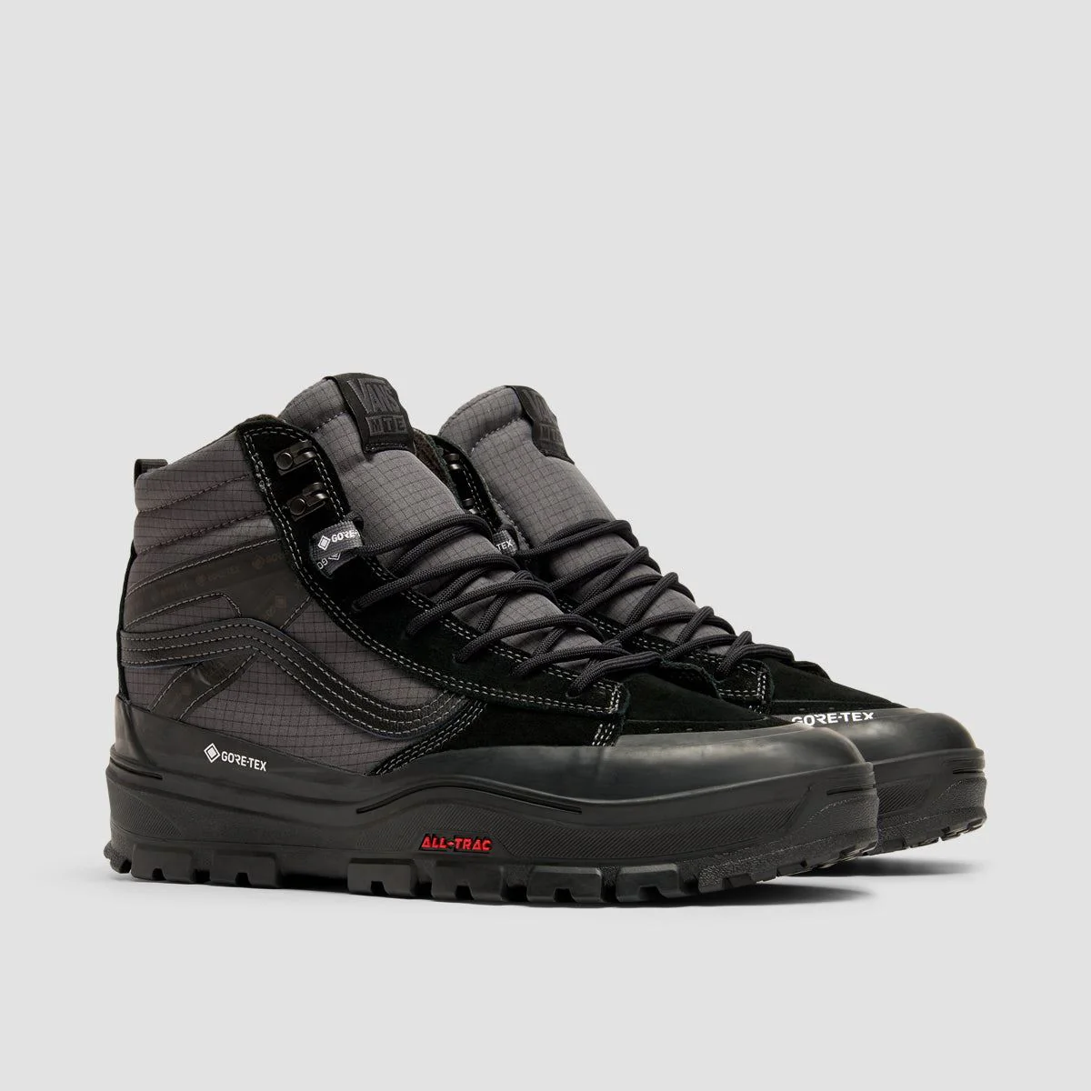 Vans Sk8-Hi Gore-Tex Insulated Boots - Black/Black - Image 2