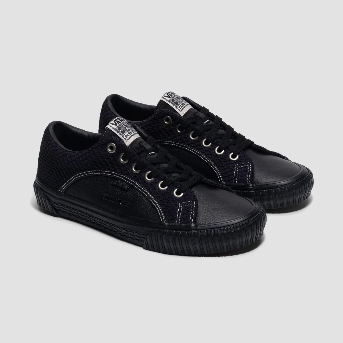 Vans Skate Lampin Shoes - Pass-Port Black/Purple - Image 2