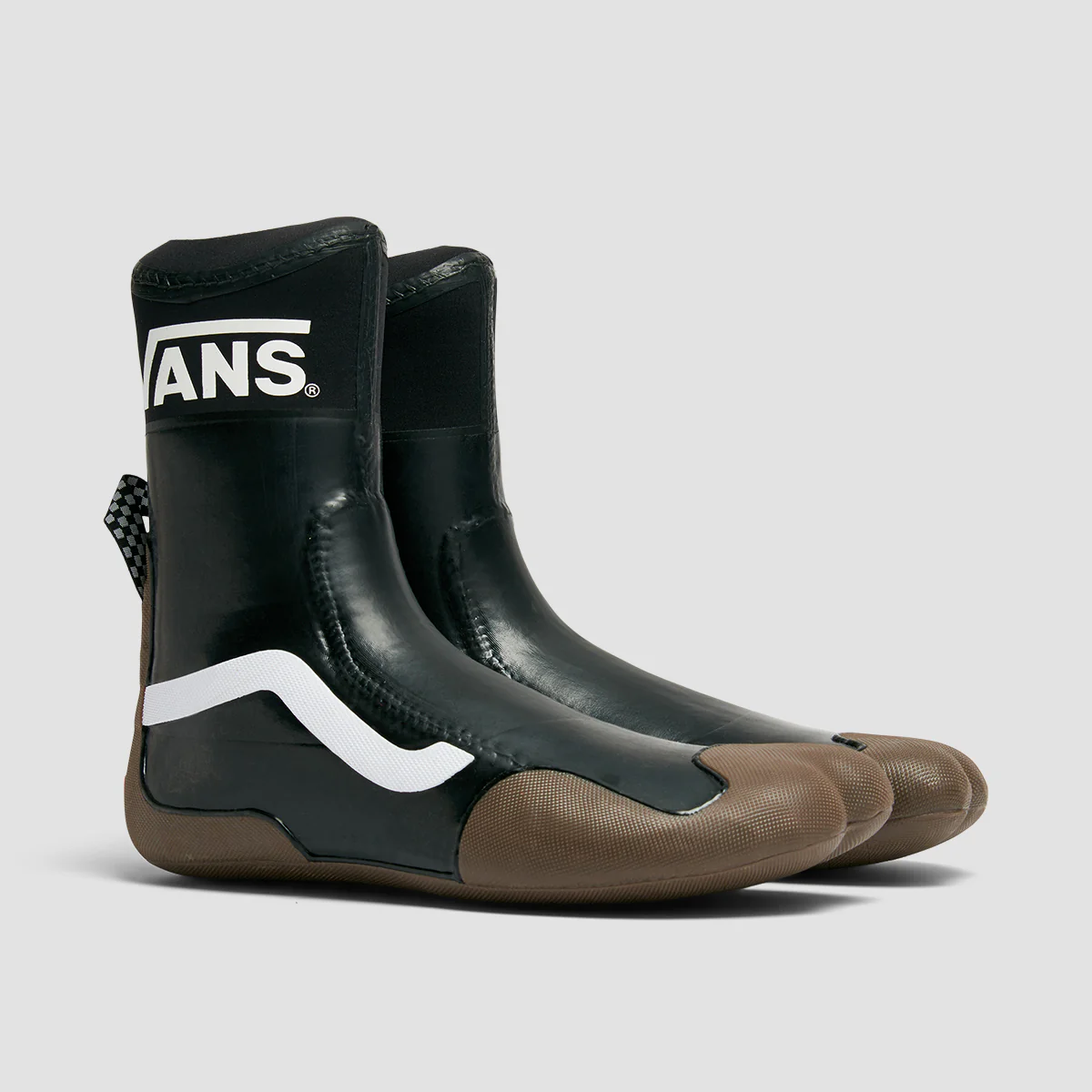 Vans Surf Boots 2 Hi 3mm Black/Gum - Image 2
