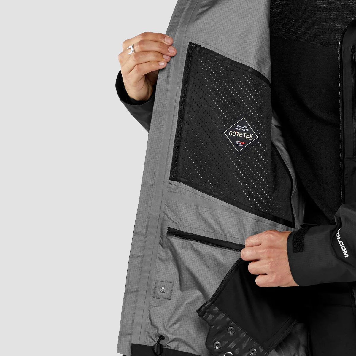 Volcom Arthur Gore-Tex Proshell Snow Jacket Black - Image 4