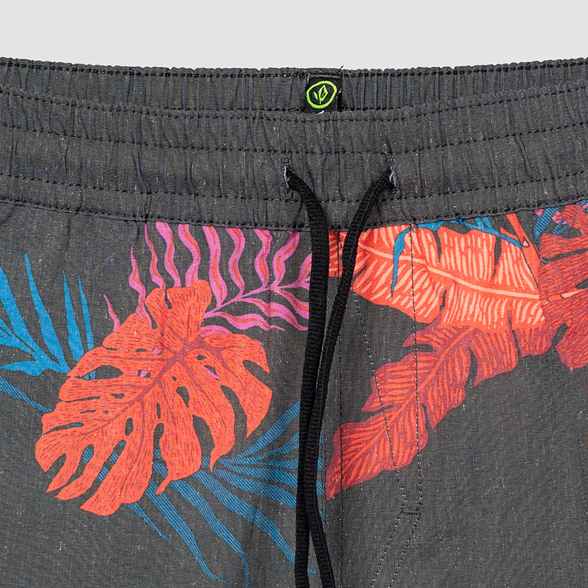 Volcom Bermuda Trunk 17" Boardshorts Black - Image 4