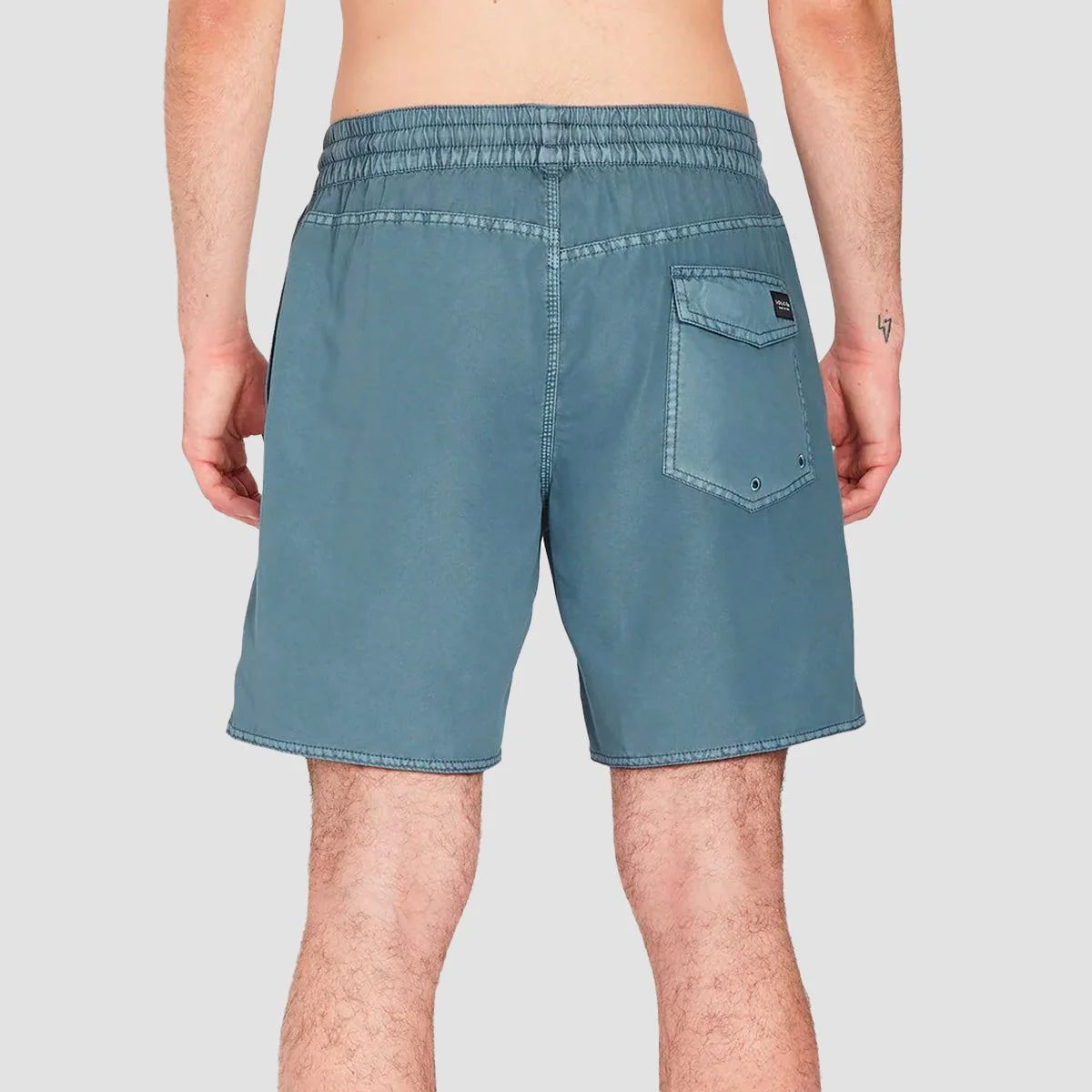 Volcom Center 17" Boardshorts Abyss - Image 2