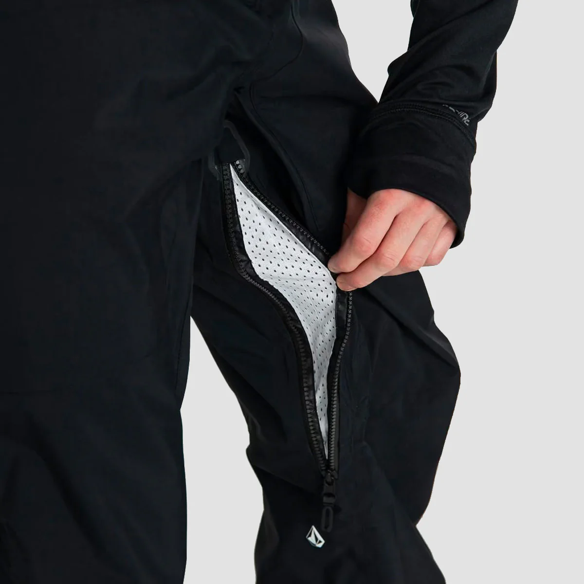 Volcom Guide Gore-Tex Snow Pants Black - Image 4