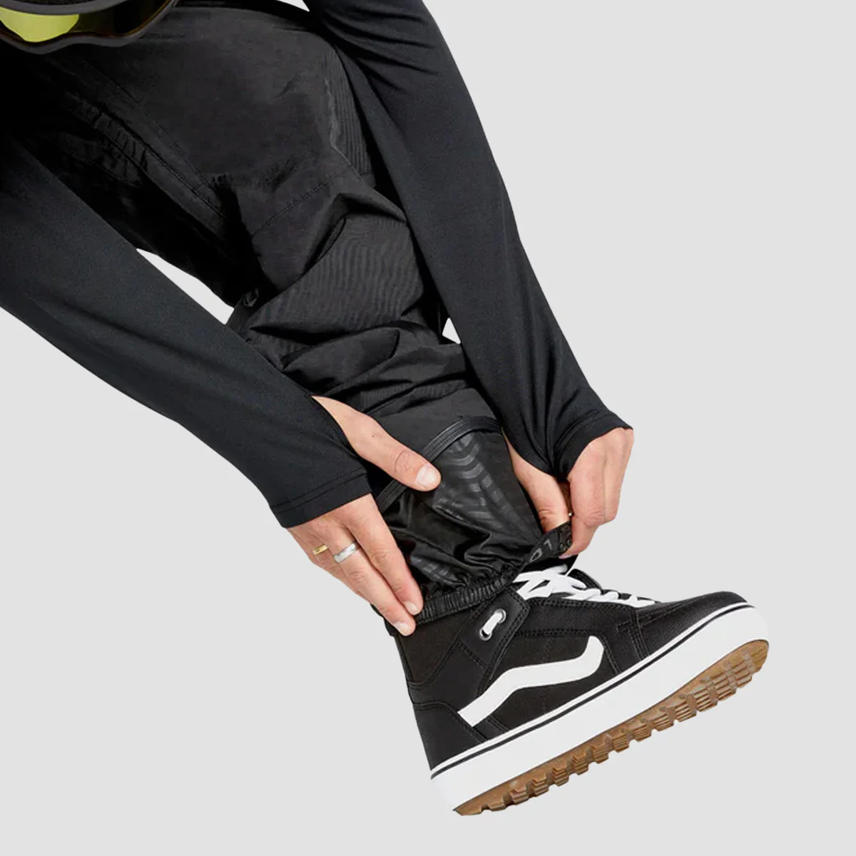 Volcom L Gore-Tex Snow Pants Black - Image 4