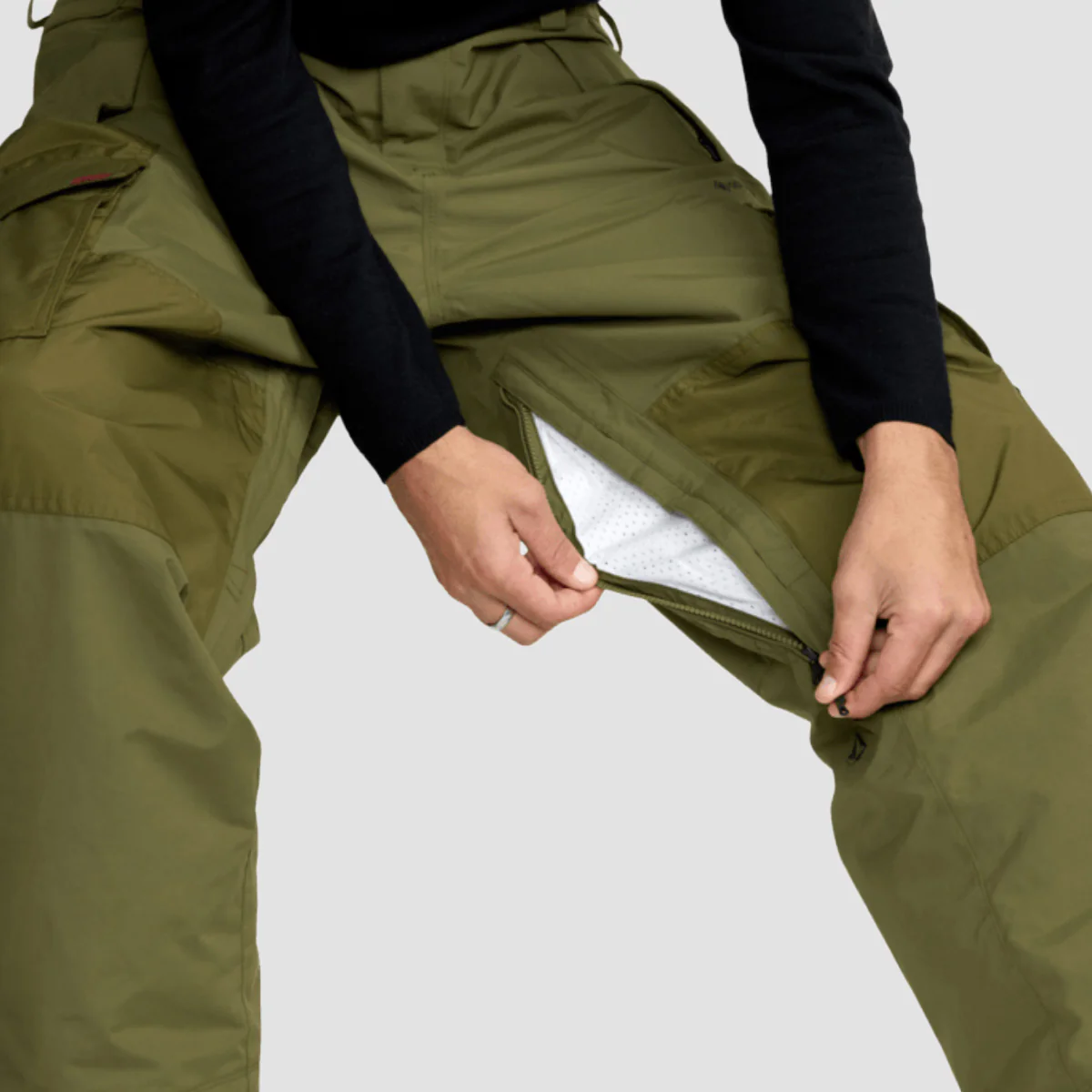Volcom Longo Gore-Tex Snow Pants Dark Olive - Image 3
