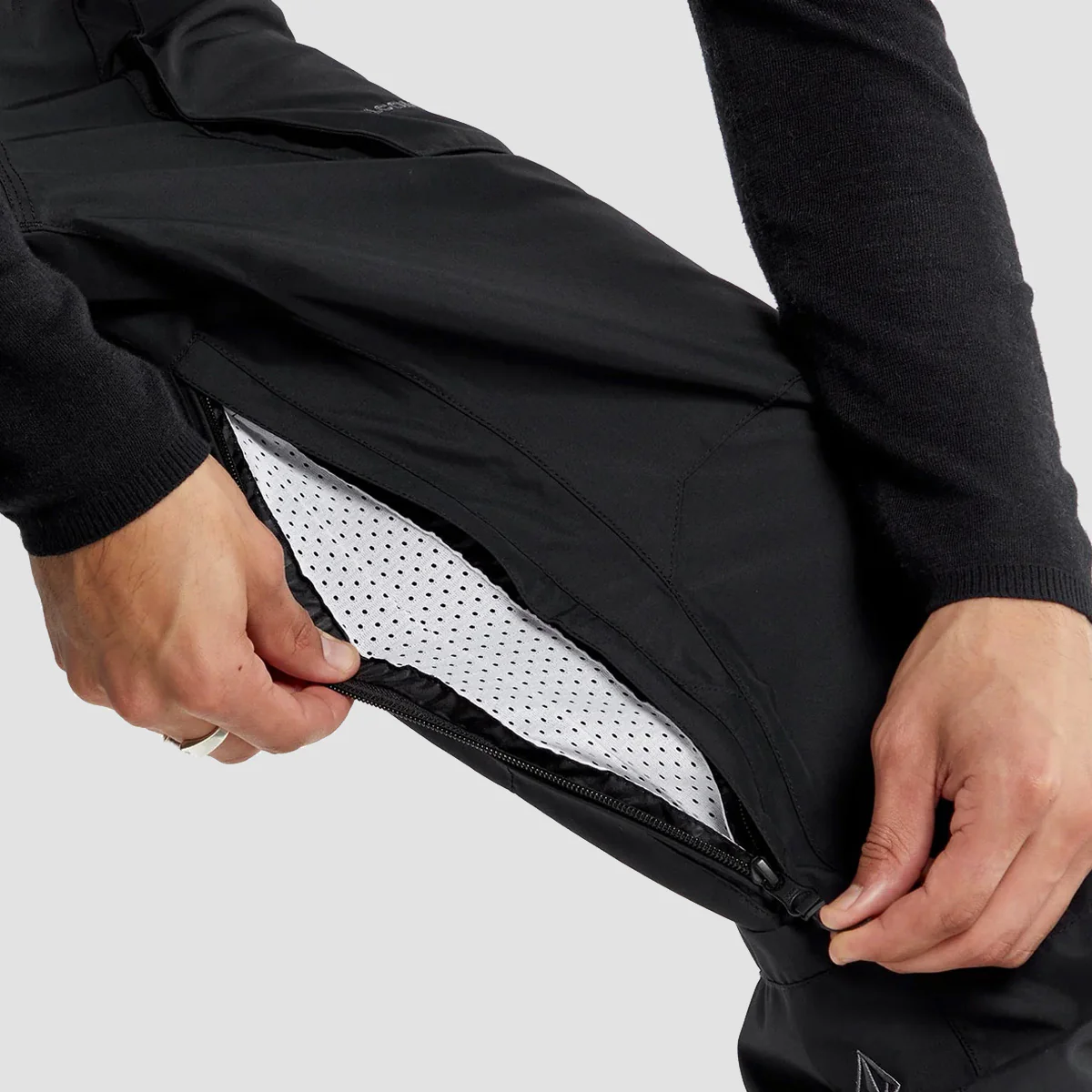 Volcom Roan Snow Pants Black - Image 3