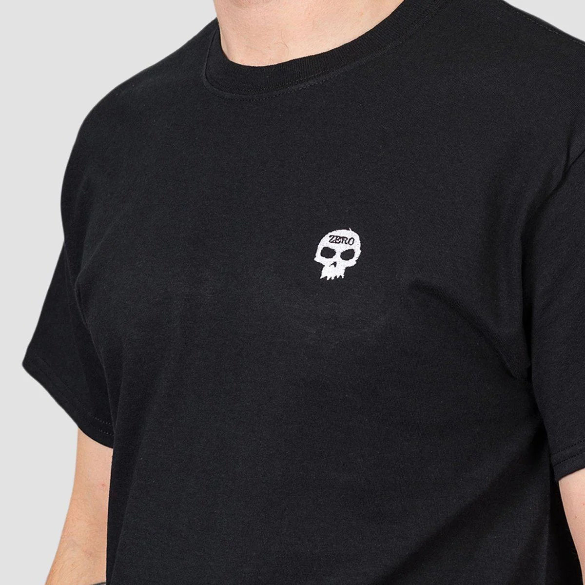 Zero Single Skull Embroidered T-Shirt Black - Image 2